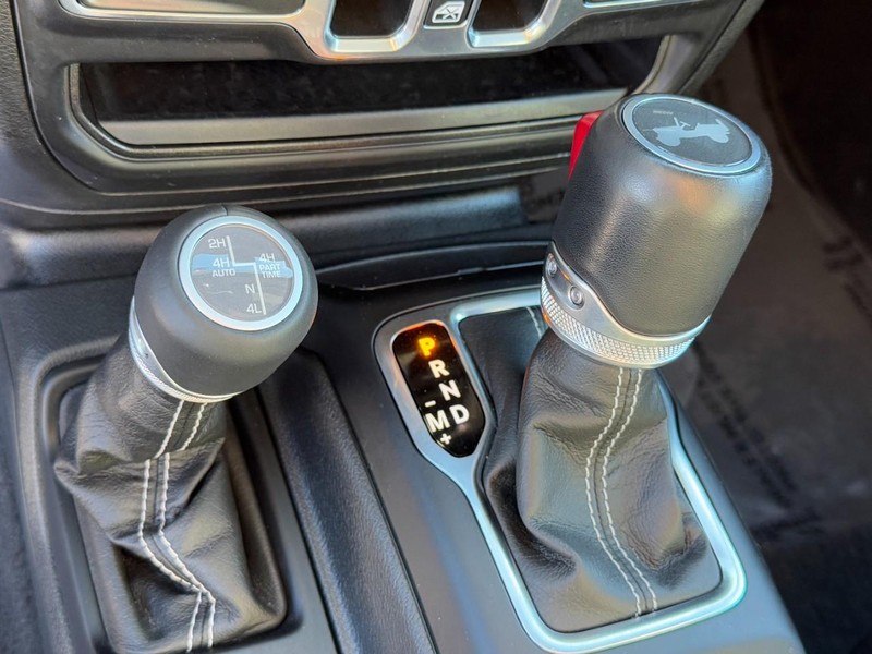 Jeep Wrangler 4xe Vehicle Image 30