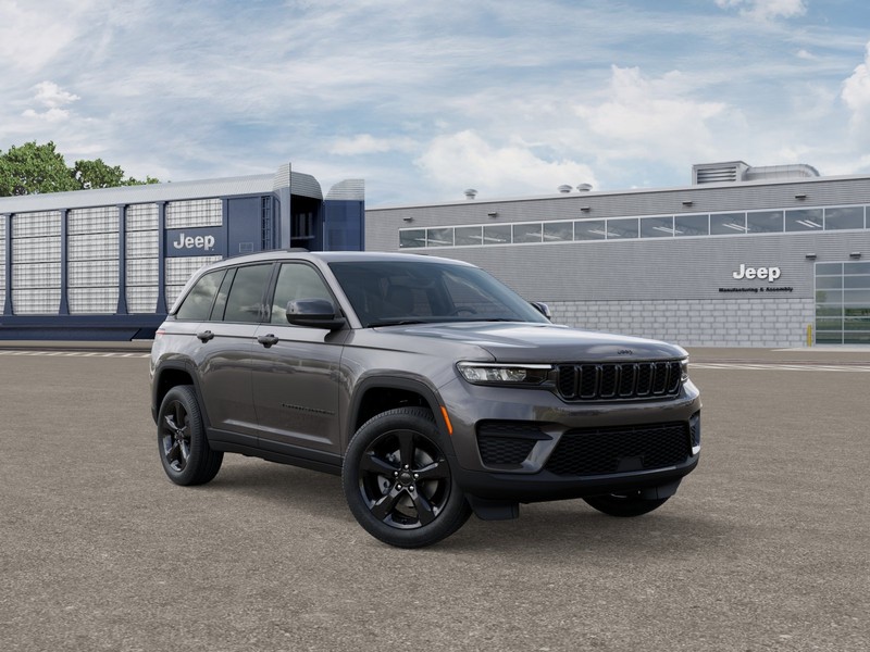Jeep Grand Cherokee Vehicle Image 07