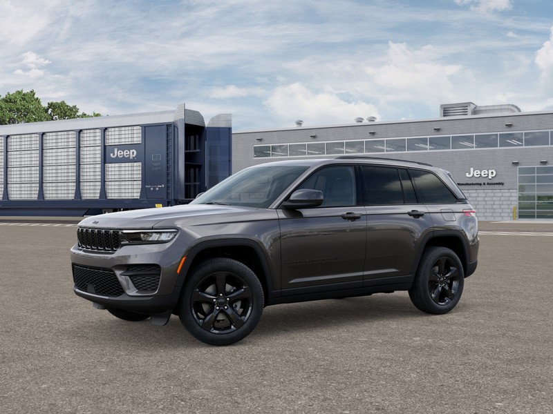 Jeep Grand Cherokee Vehicle Image 02