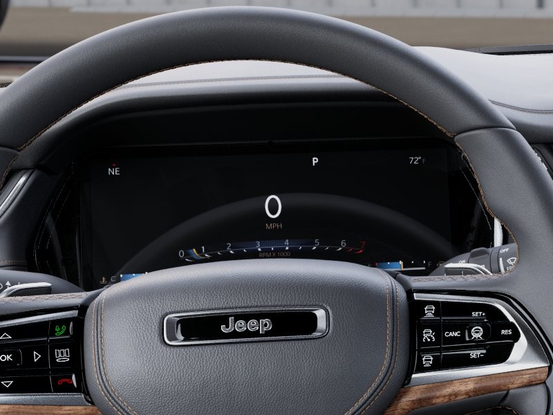 Jeep Grand Cherokee Vehicle Image 20