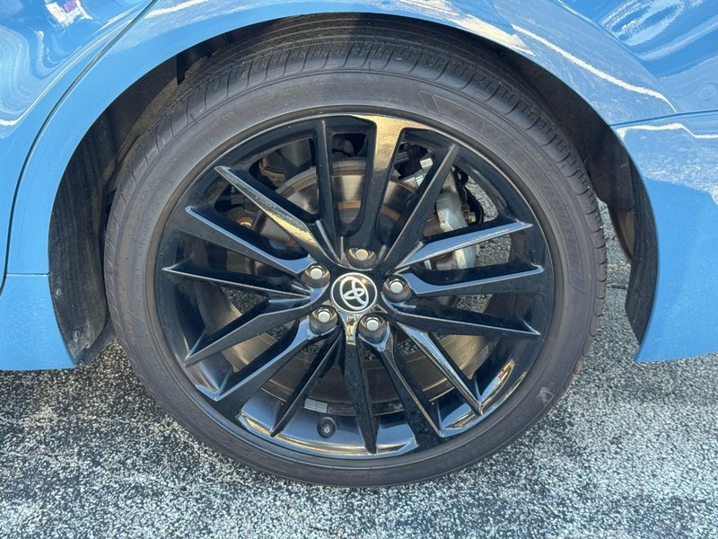 Toyota Camry Vehicle Image 08