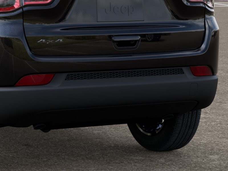 Jeep Compass Vehicle Image 16
