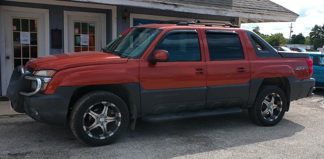 more details - chevrolet avalanche