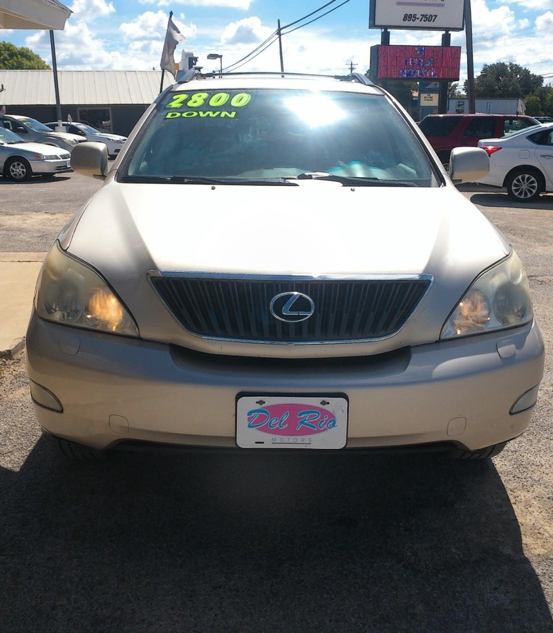 Lexus RX 350 Vehicle Full-screen Gallery Image 02