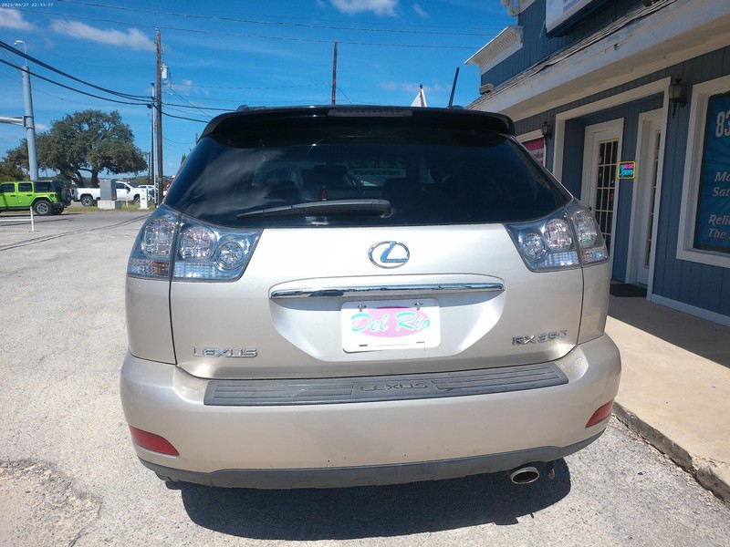 Lexus RX 350 Vehicle Full-screen Gallery Image 03