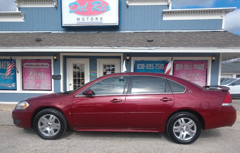 Chevrolet Impala Vehicle Full-screen Gallery Image 01