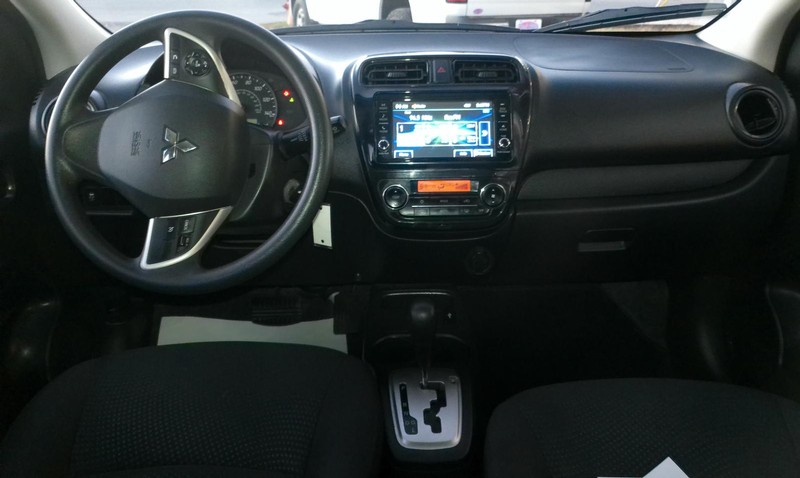 Mitsubishi Mirage G4 Vehicle Full-screen Gallery Image 05