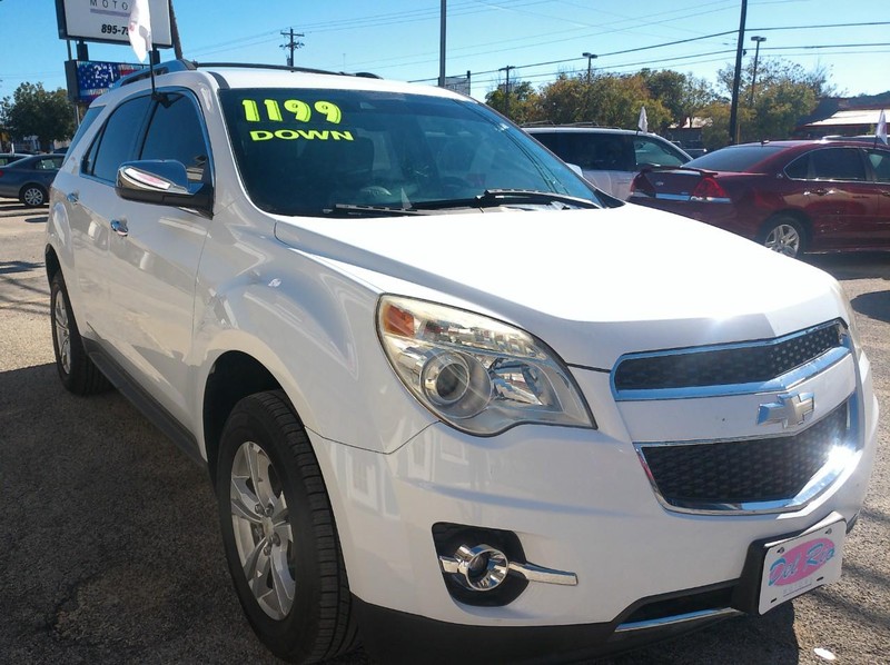 Chevrolet Equinox Vehicle Full-screen Gallery Image 02
