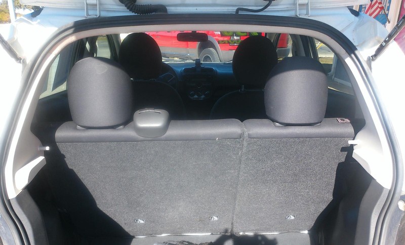 Mitsubishi Mirage Vehicle Full-screen Gallery Image 04