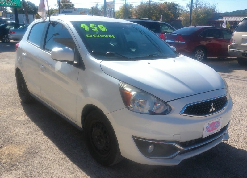 Mitsubishi Mirage Vehicle Full-screen Gallery Image 05