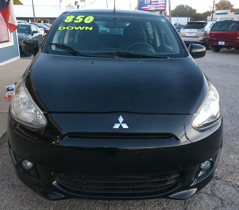 Mitsubishi Mirage Vehicle Full-screen Gallery Image 02