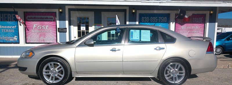 Chevrolet Impala Vehicle Full-screen Gallery Image 01