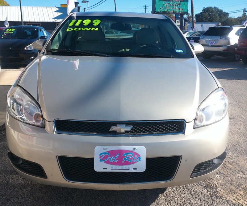 Chevrolet Impala Vehicle Full-screen Gallery Image 03