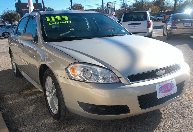 Chevrolet Impala Vehicle Full-screen Gallery Image 04