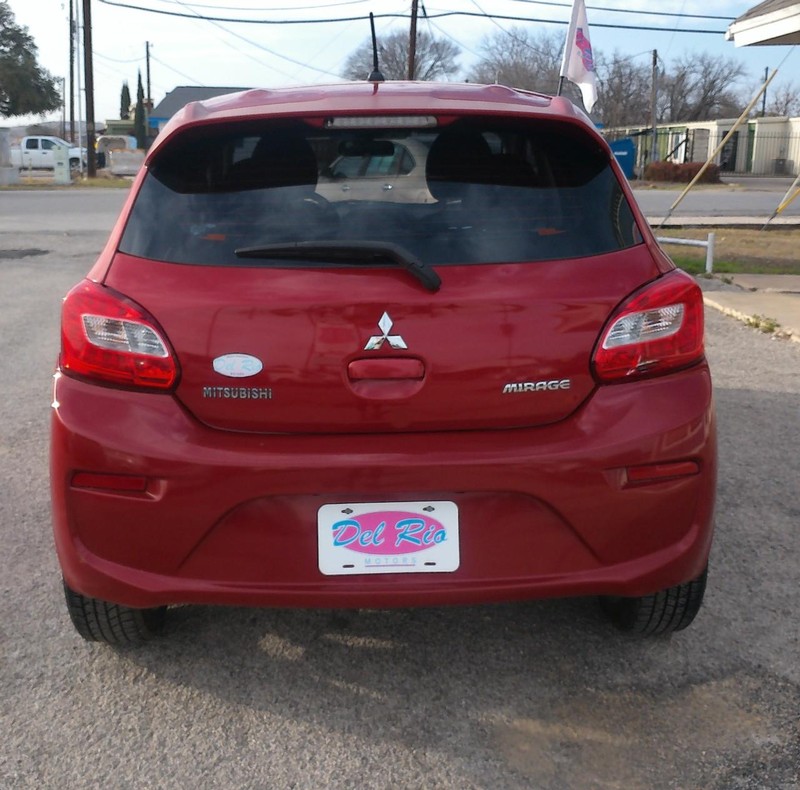Mitsubishi Mirage Vehicle Full-screen Gallery Image 05