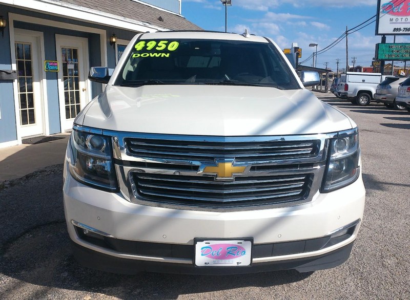 Chevrolet Suburban Vehicle Full-screen Gallery Image 02