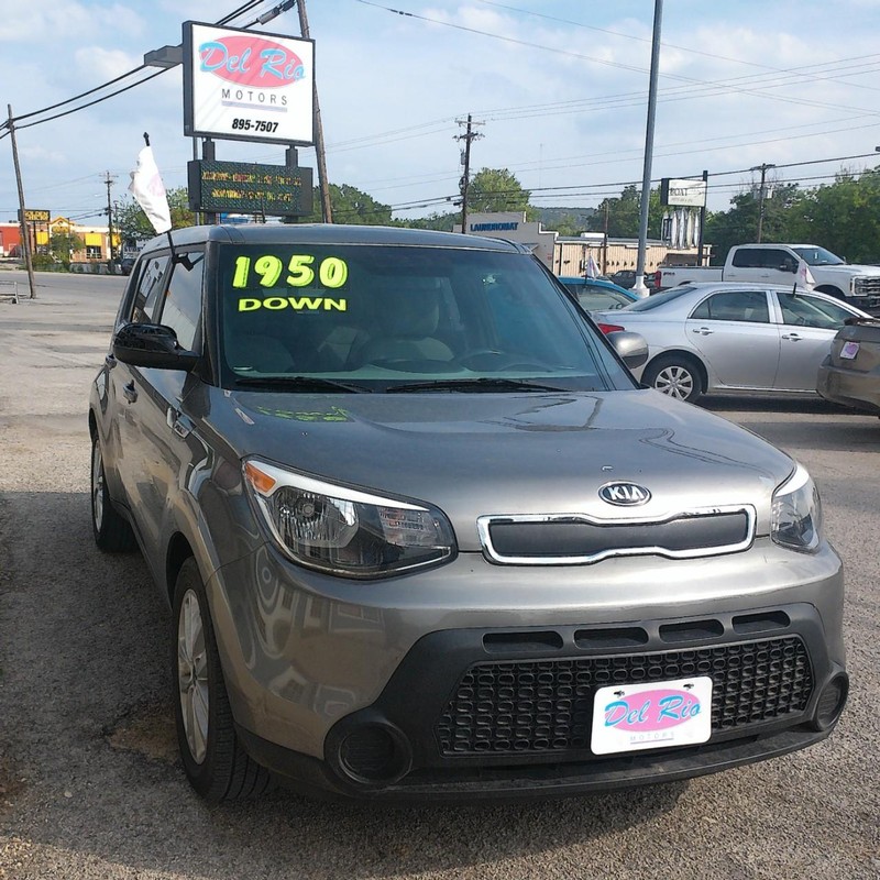 Kia Soul Vehicle Full-screen Gallery Image 01