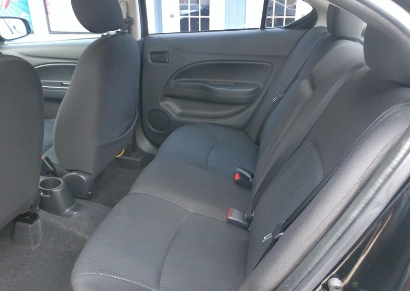 Mitsubishi Mirage G4 Vehicle Full-screen Gallery Image 04