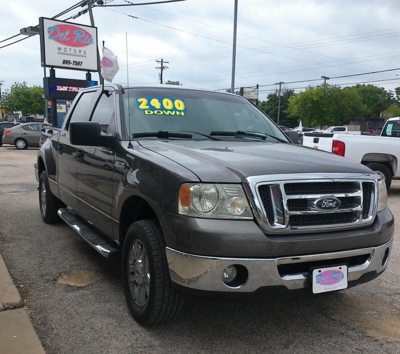 Ford F-150 Vehicle Full-screen Gallery Image 01