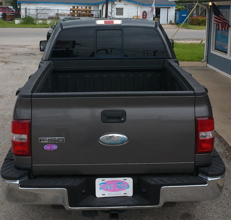 Ford F-150 Vehicle Full-screen Gallery Image 03