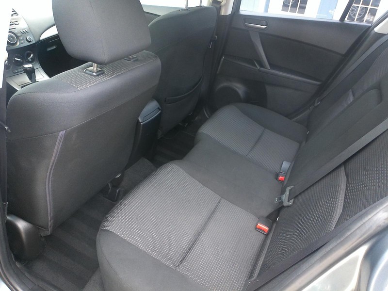 Ford F-150 Vehicle Full-screen Gallery Image 06