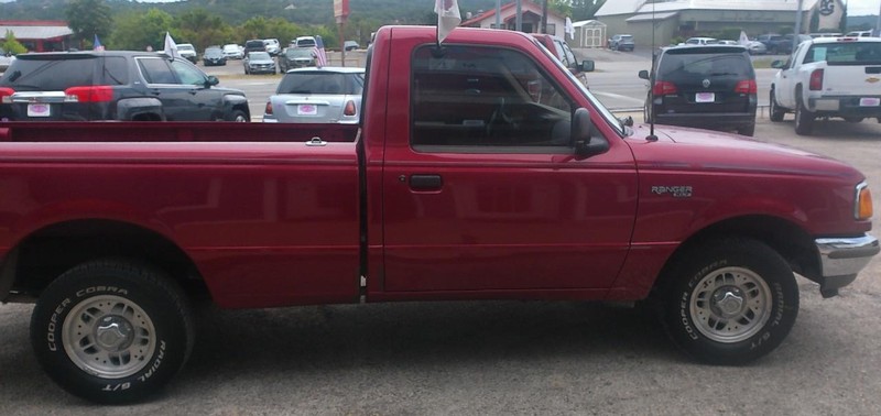 Ford Ranger Vehicle Full-screen Gallery Image 05
