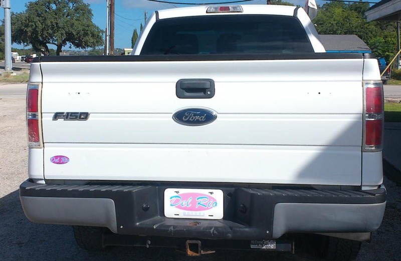 Ford F-150 Vehicle Full-screen Gallery Image 03