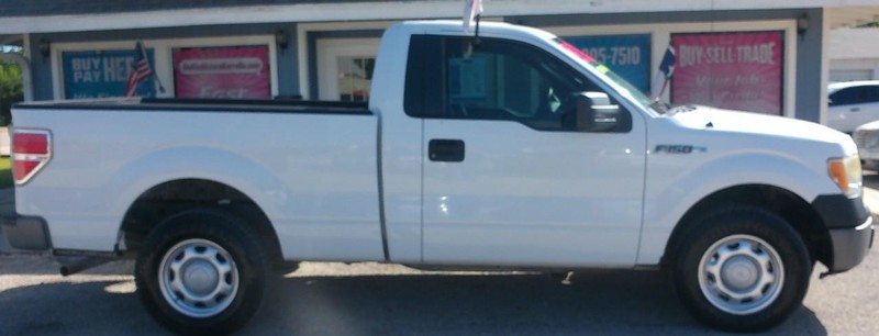 Ford F-150 Vehicle Full-screen Gallery Image 06