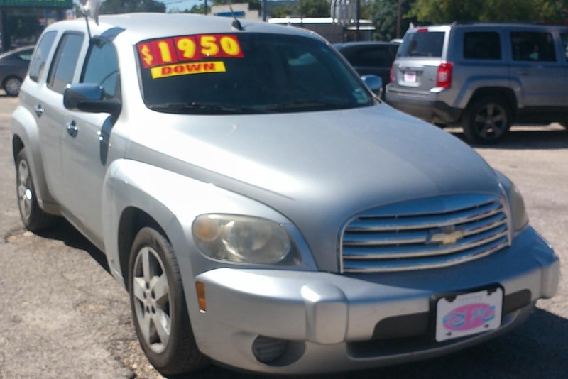 Chevrolet HHR Vehicle Full-screen Gallery Image 01