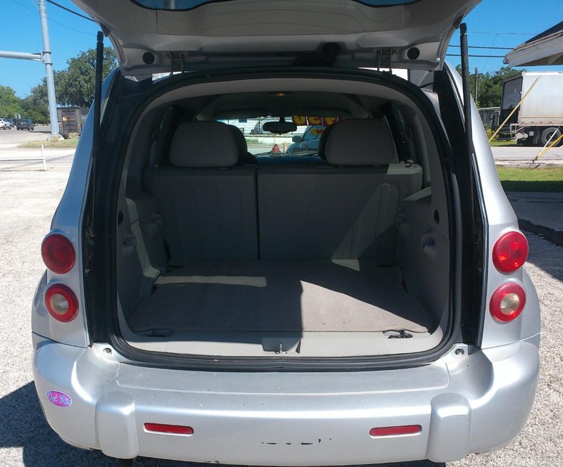 Chevrolet HHR Vehicle Full-screen Gallery Image 07