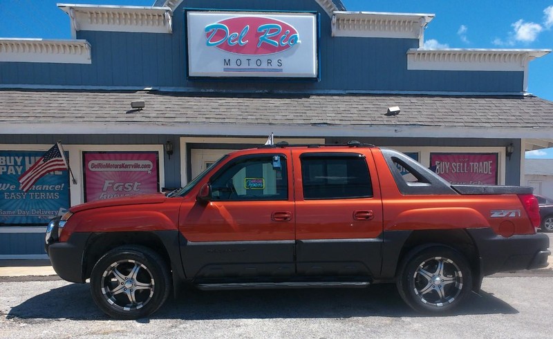 Chevrolet Avalanche Vehicle Full-screen Gallery Image 01