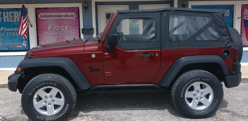 Jeep Wrangler Vehicle Full-screen Gallery Image 02
