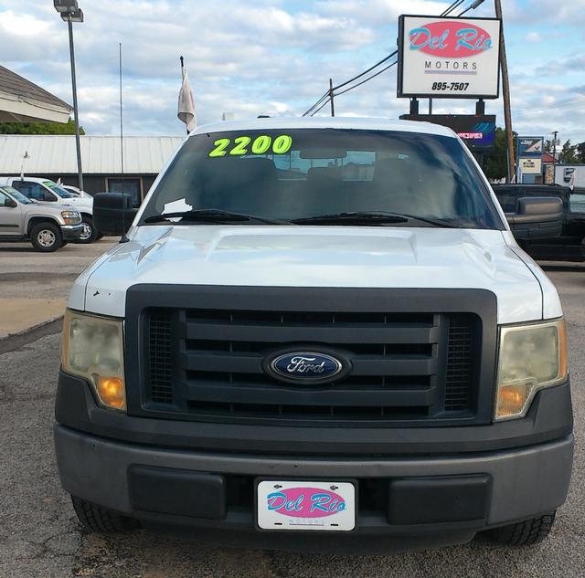 Ford F-150 Vehicle Full-screen Gallery Image 03