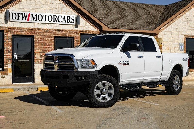 Ram 2500 Vehicle Full-screen Gallery Image 03