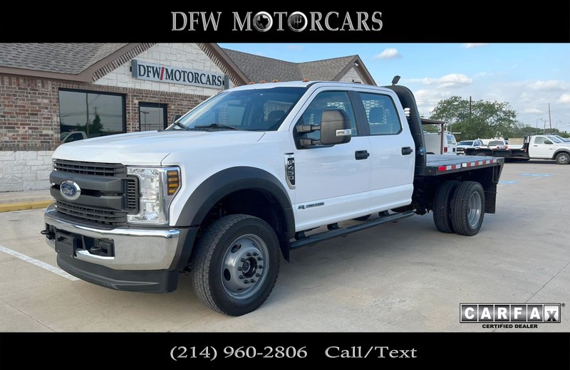 Ford Super Duty F-450 DRW Vehicle Full-screen Gallery Image 01