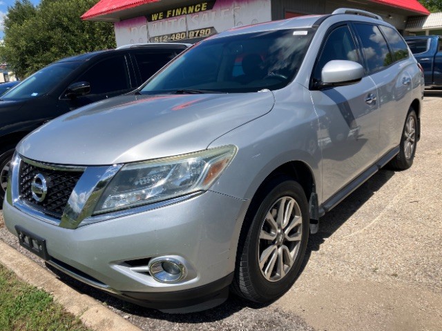 more details - nissan pathfinder
