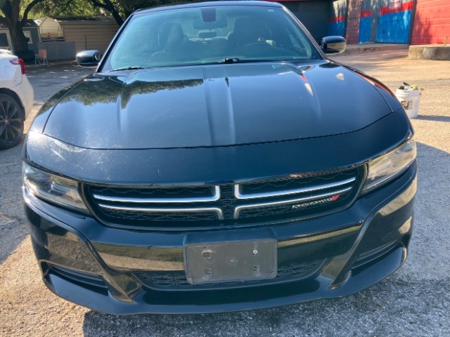 Dodge Charger Vehicle Full-screen Gallery Image 02