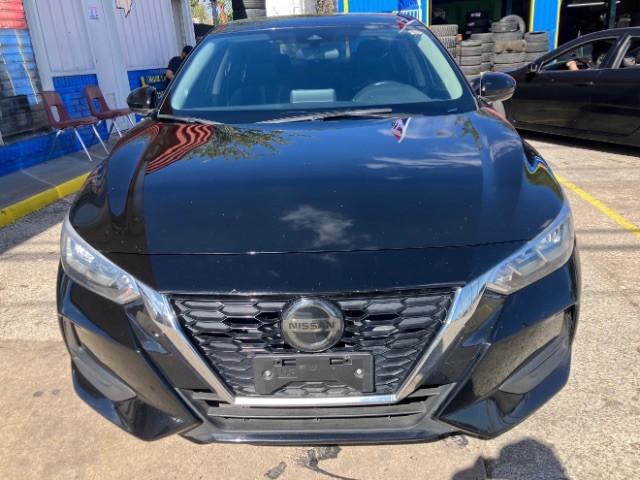 2021 Nissan Sentra SV photo 2