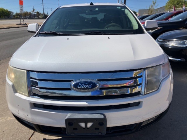 Ford Edge Vehicle Full-screen Gallery Image 2
