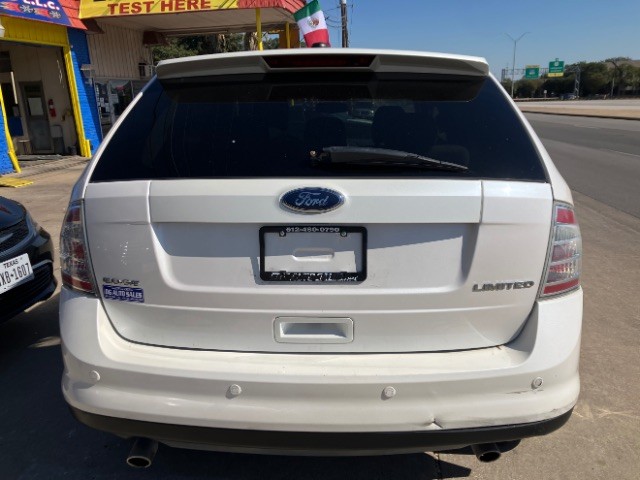 Ford Edge Vehicle Full-screen Gallery Image 5