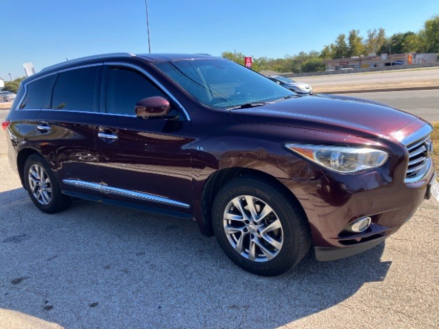 INFINITI QX60 Vehicle Full-screen Gallery Image 3