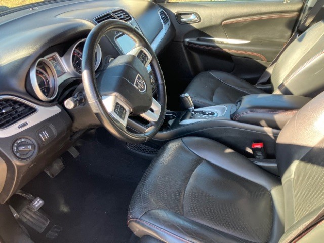 Dodge Journey Vehicle Full-screen Gallery Image 07