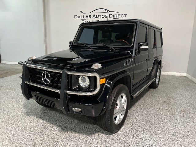 Mercedes-Benz G-Class Vehicle Full-screen Gallery Image 03