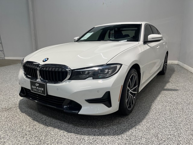 BMW 3 Series Vehicle Full-screen Gallery Image 03