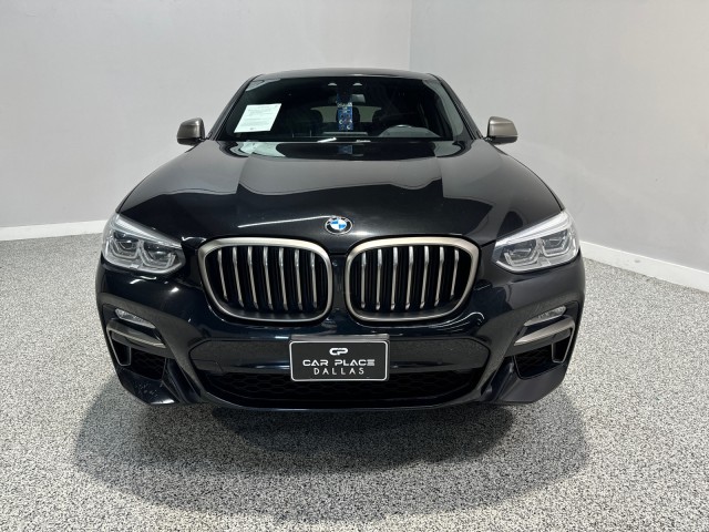 BMW X4 Vehicle Full-screen Gallery Image 02