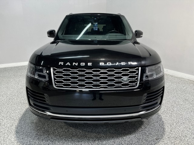 Land Rover Range Rover Vehicle Full-screen Gallery Image 02