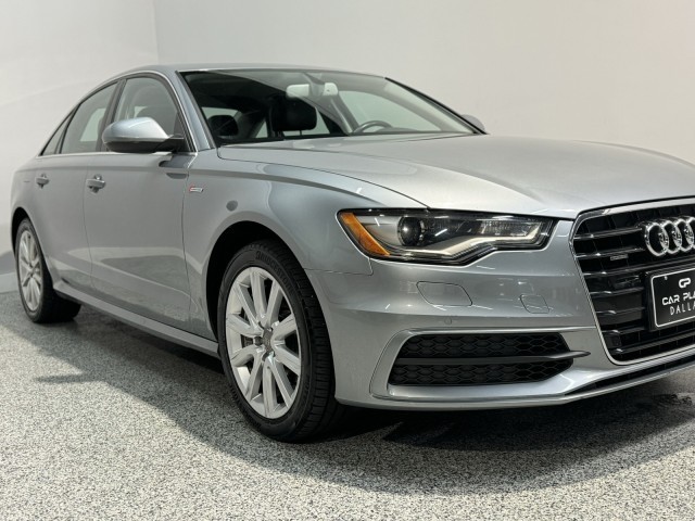 Audi A6 Vehicle Full-screen Gallery Image 02