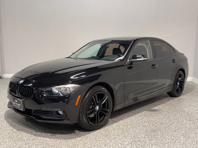 BMW 3 Series Vehicle Full-screen Gallery Image 03