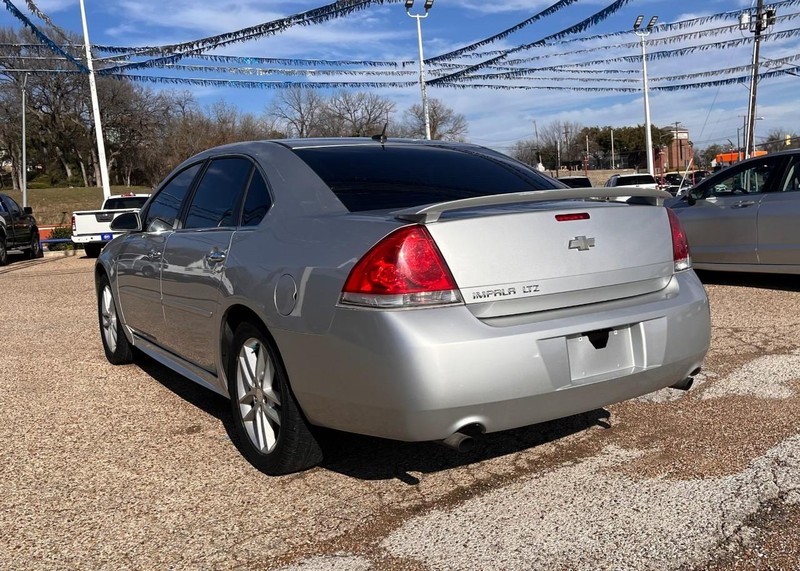 Chevrolet Impala Vehicle Image 07