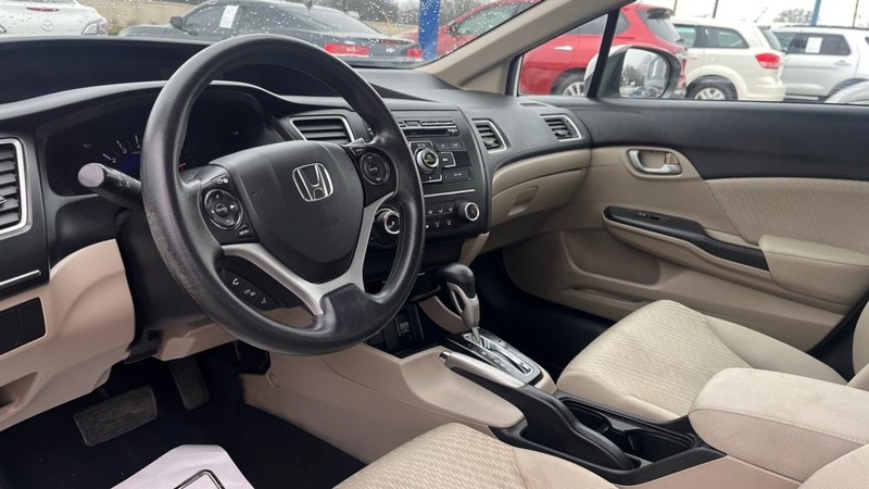 Honda Civic Sedan Vehicle Image 05